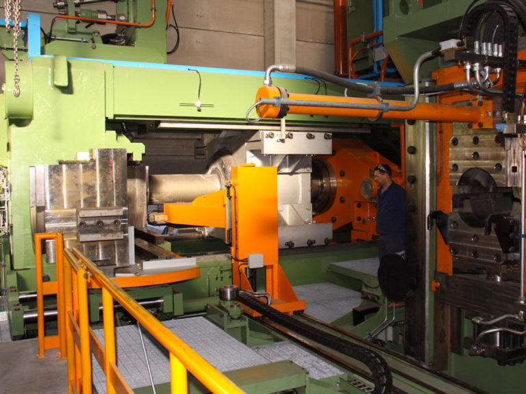 EXTRUSION PRESS – EXTRAL Technology s.r.l. – English version